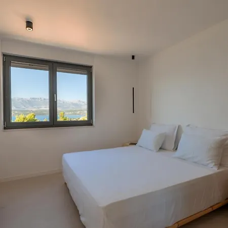 Casa Sara - Peace, Panoramic Sea & Mountain View וילה נוביגראד דאלמטיה